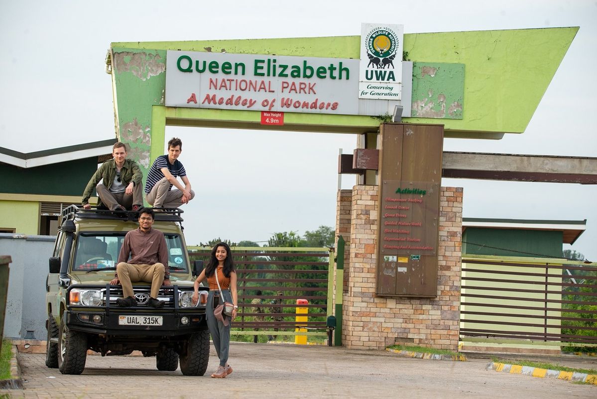 4x4 Safari Car Rental Uganda