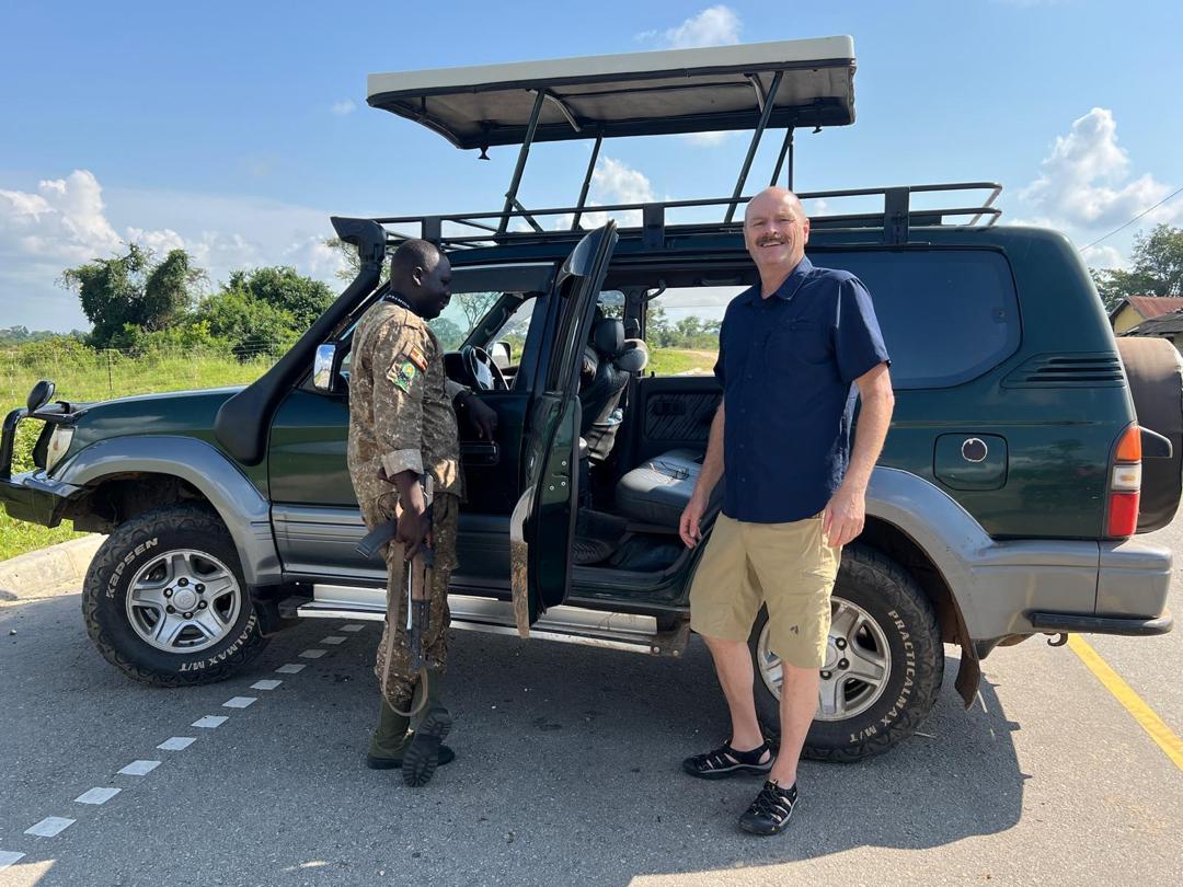 Car rental Uganda with driver - 4x4 car hire deals
