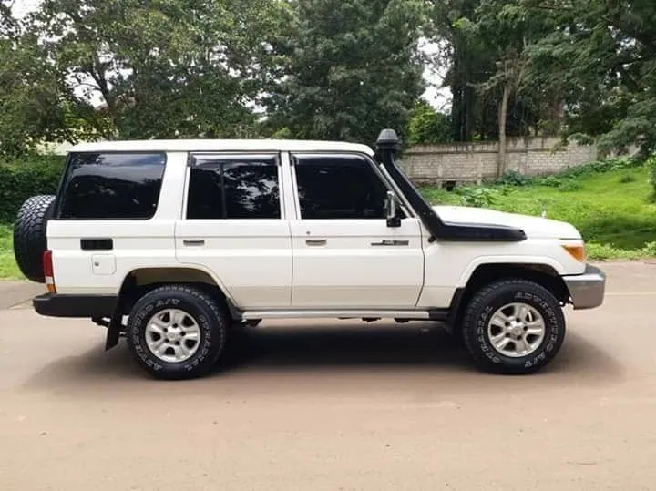 Rent Land Cruiser Hardtop in Uganda - Best 4x4 Car rental Uganda